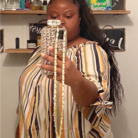 Meet your Posher, Ebonique - Picture 1 of 1